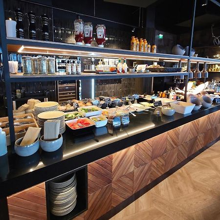 库克利极光公寓式酒店 萨利色尔卡 外观 照片